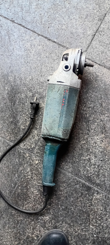 سنگ فرز آهنگری HB31 حدیدبرش 2400وات فوق صنعتی کارکرده سالم